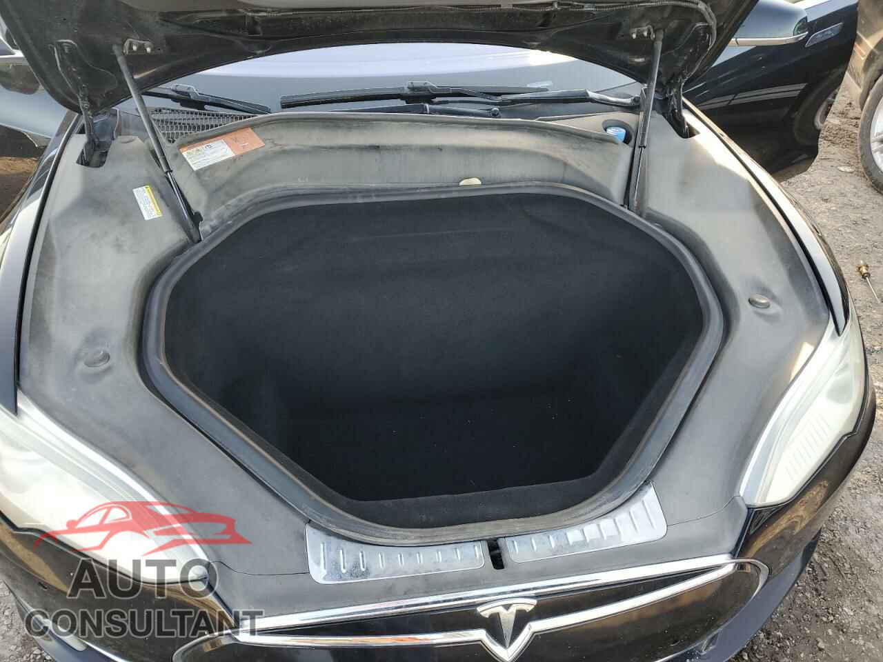 TESLA MODEL S 2016 - 5YJSA1E2XGF126609