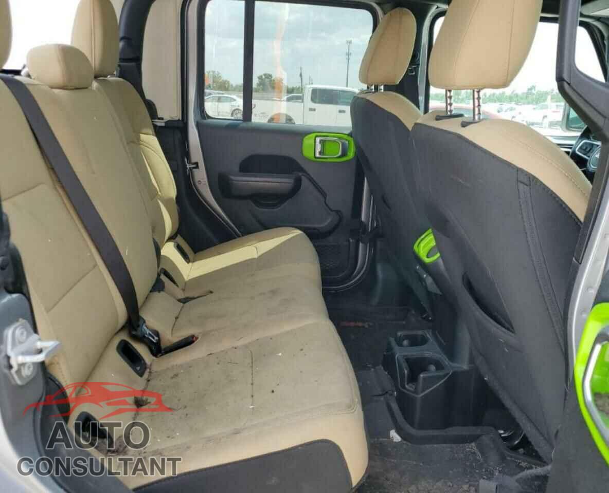 JEEP GLADIATOR 2020 - 1C6HJTAG2LL108871