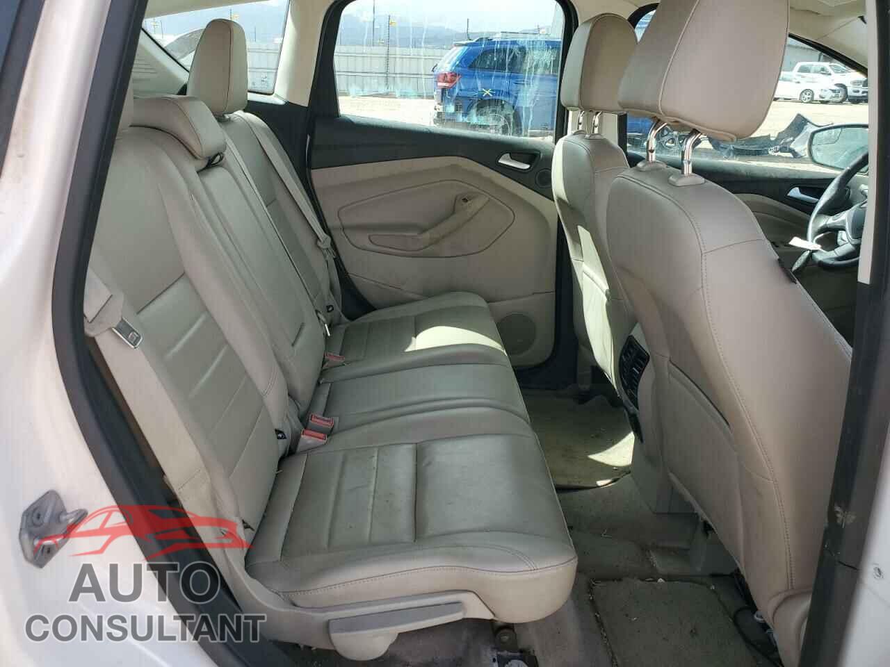 FORD CMAX 2013 - 1FADP5BU4DL552346