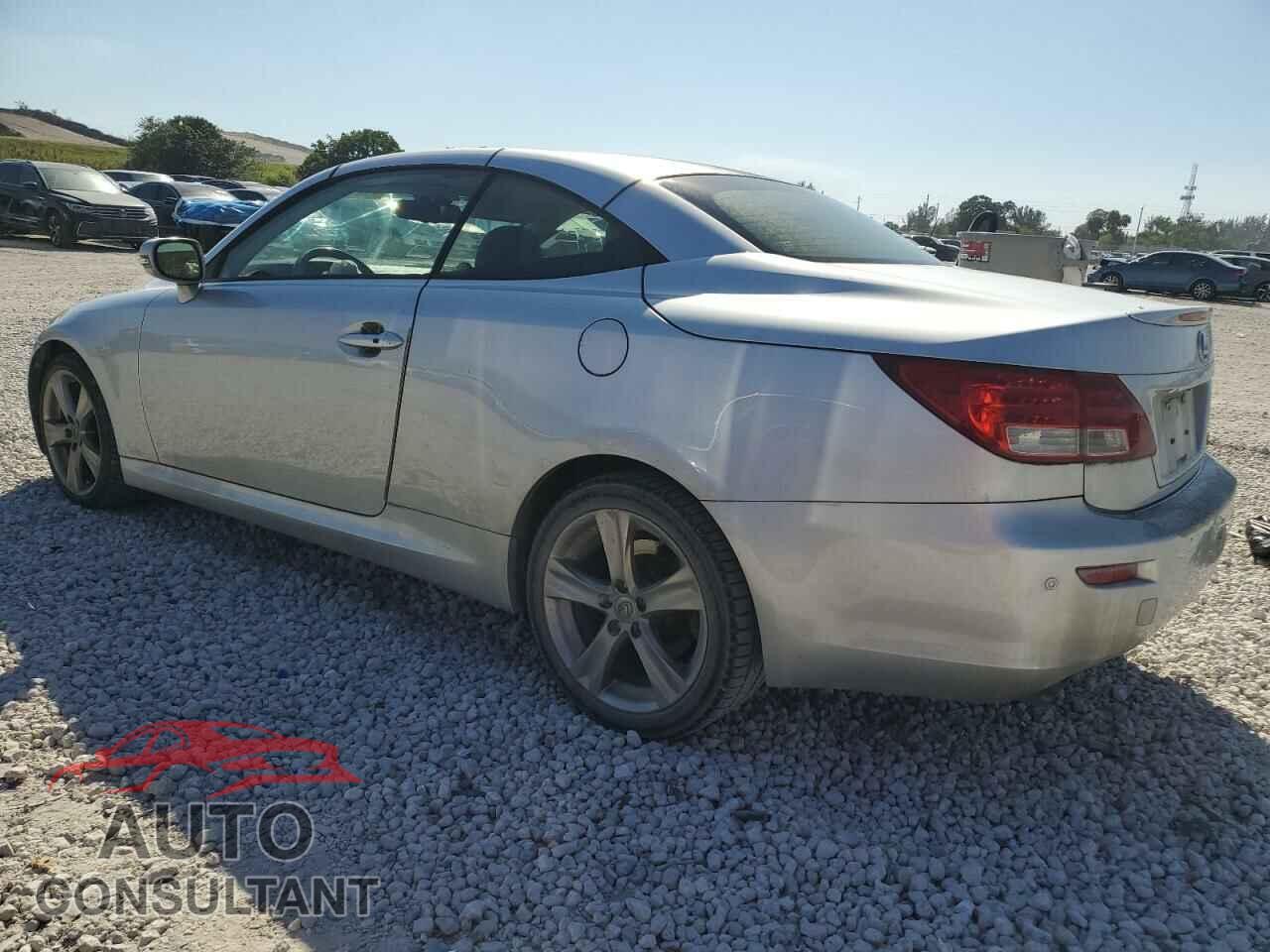 LEXUS IS 2012 - JTHFF2C24C2525894