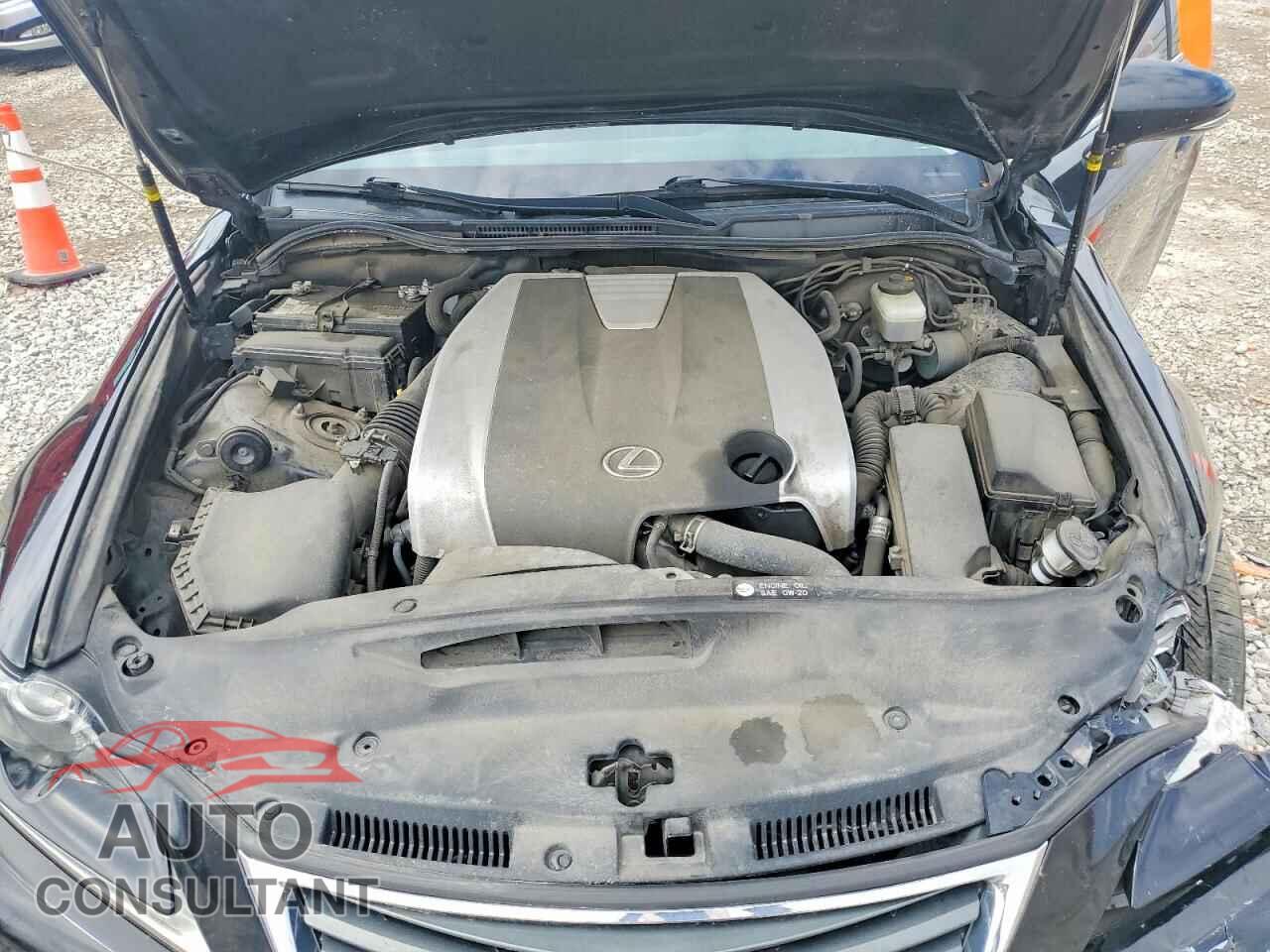 LEXUS IS 2014 - JTHCE1D28E5003690