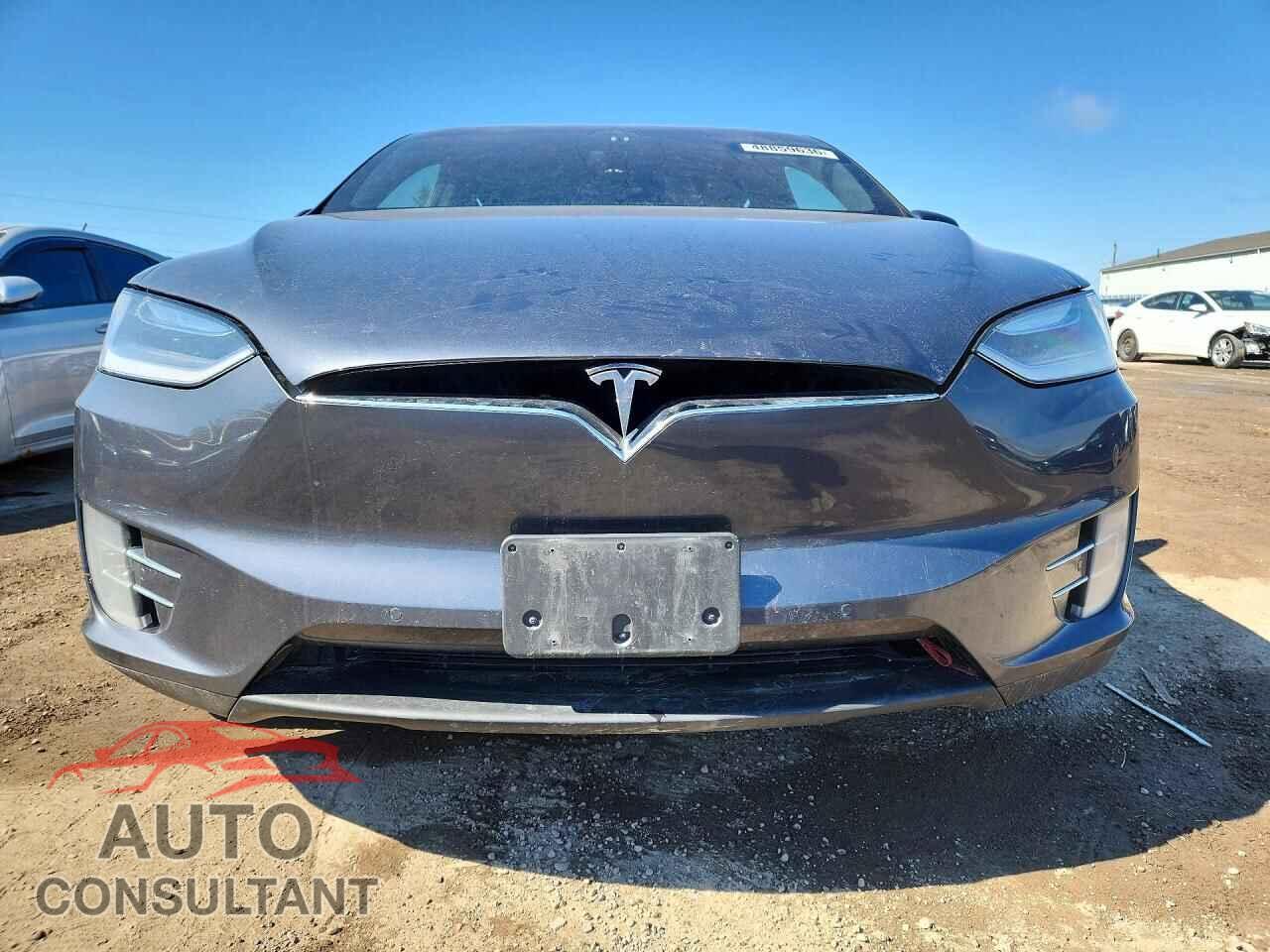 TESLA MODEL X 2017 - 5YJXCDE29HF045698