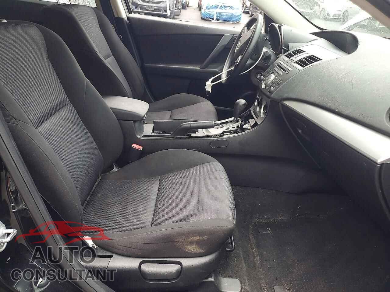 MAZDA 3 2010 - JM1BL1SG8A1176340