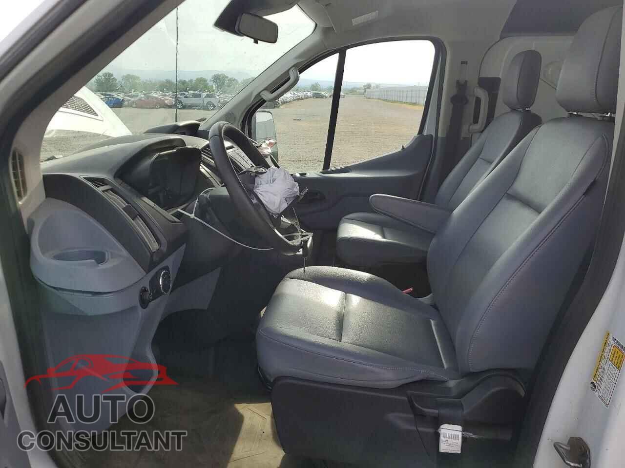 FORD TRANSIT 2018 - 1FTYE1YM5JKB51116