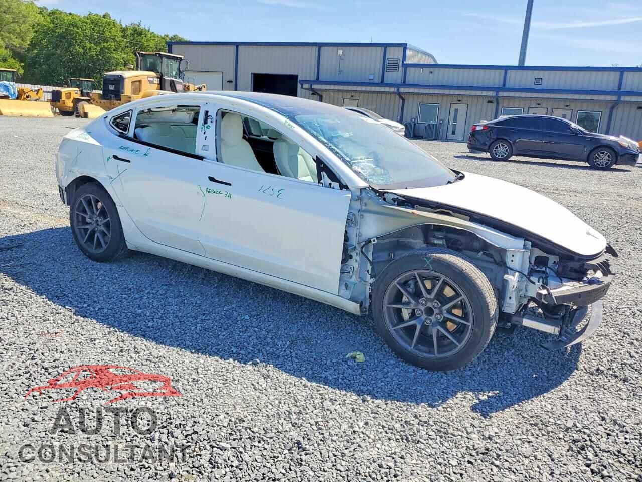 TESLA MODEL 3 2023 - 5YJ3E1EA2PF696748