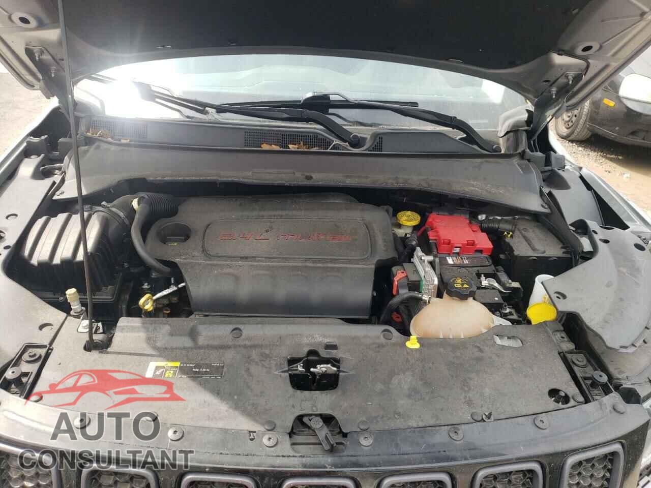 JEEP COMPASS 2020 - 3C4NJDDB4LT151470