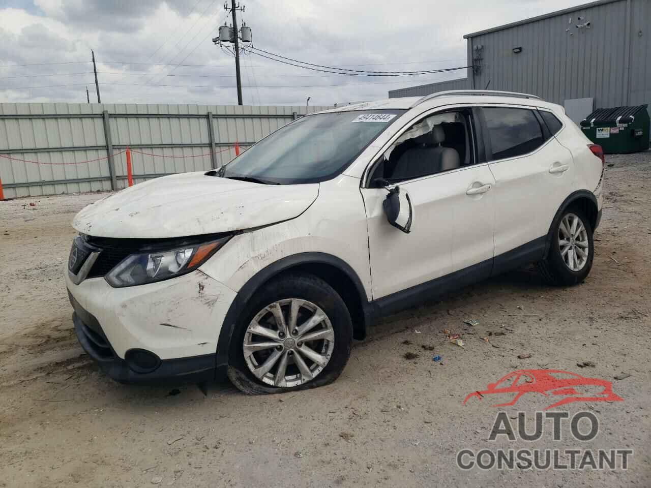 NISSAN ROGUE 2018 - JN1BJ1CP4JW151462