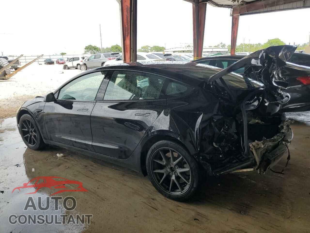 TESLA MODEL 3 2023 - 5YJ3E1EA0PF453133