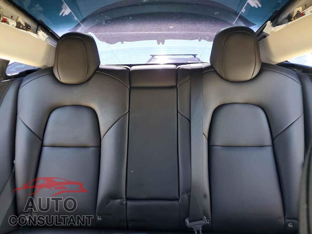 TESLA MODEL 3 2023 - 5YJ3E1EA6PF456330