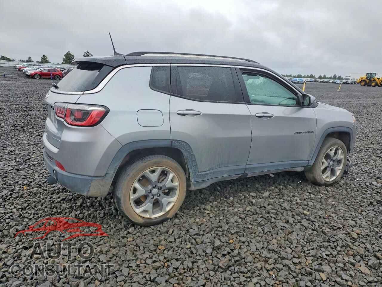 JEEP COMPASS 2018 - 3C4NJDCB0JT329051