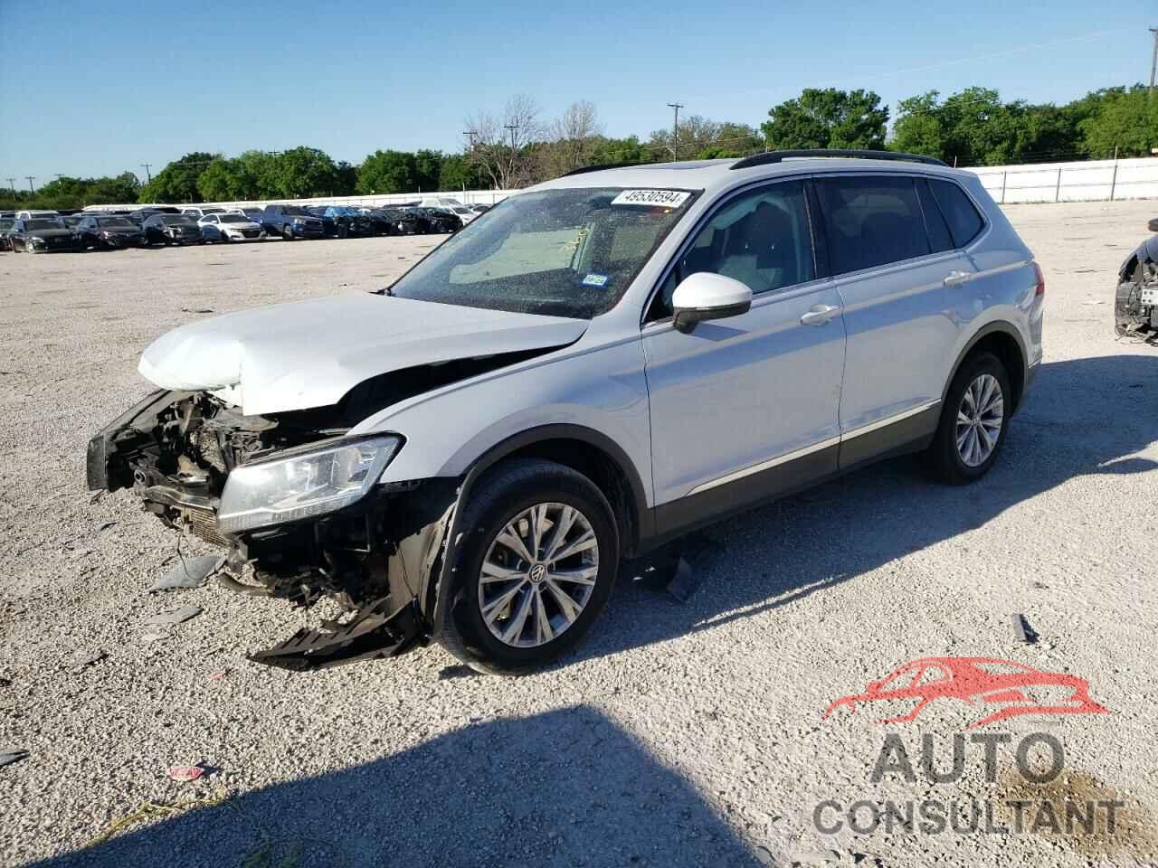 VOLKSWAGEN TIGUAN 2018 - 3VV3B7AX5JM157518