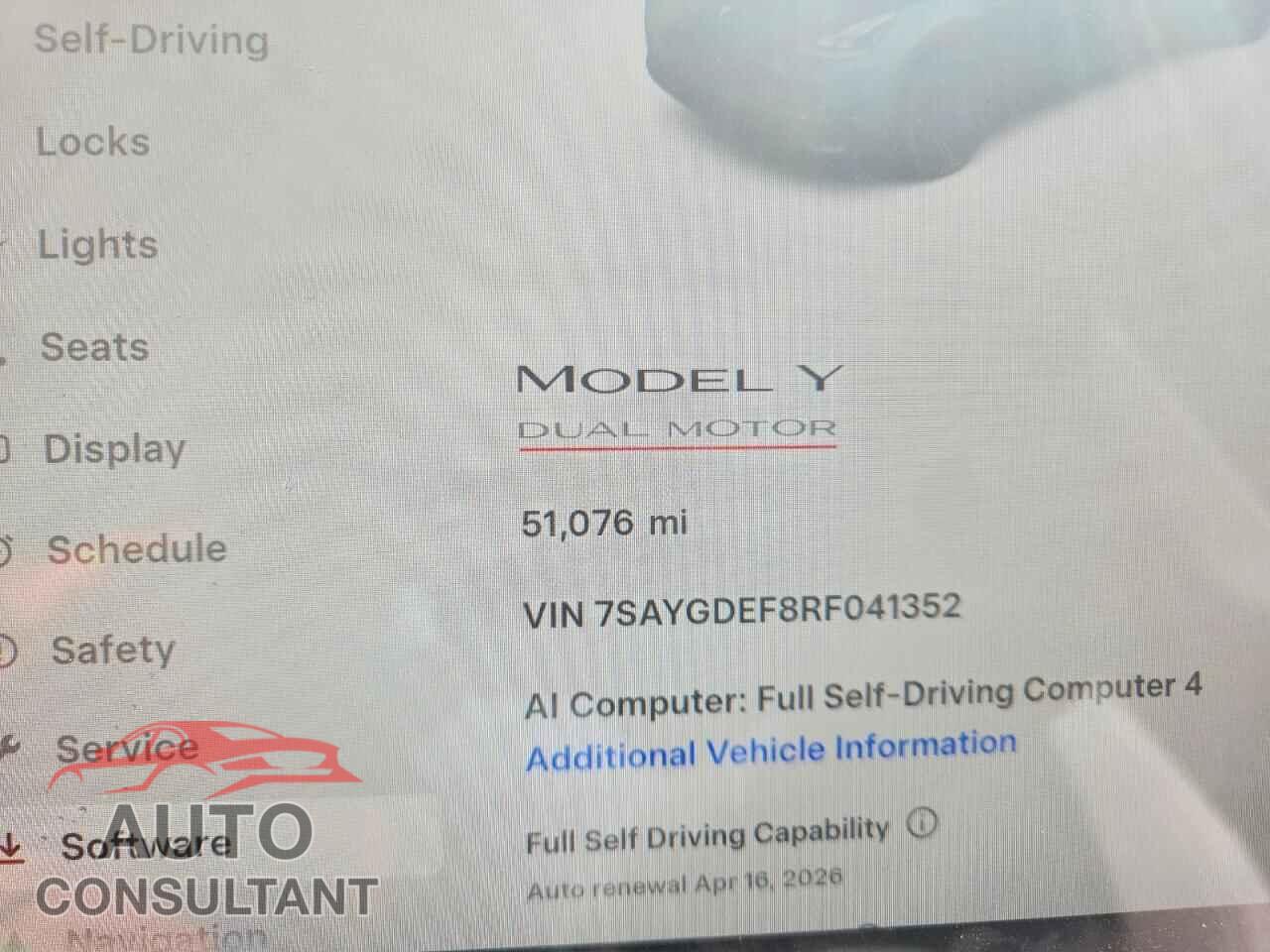TESLA MODEL Y 2024 - 7SAYGDEF8RF041352