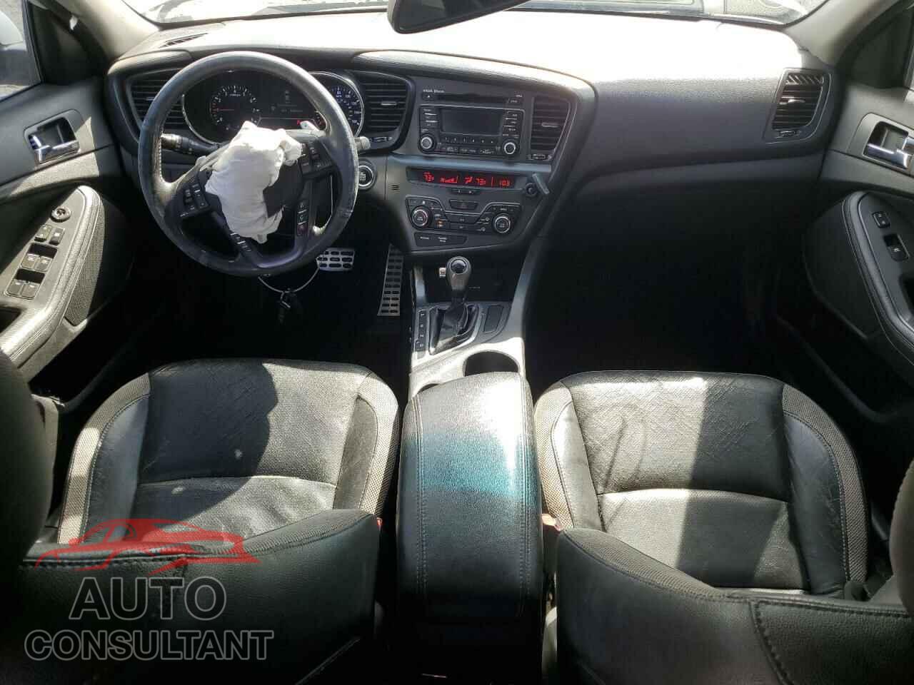 KIA OPTIMA 2013 - 5XXGR4A64DG148154