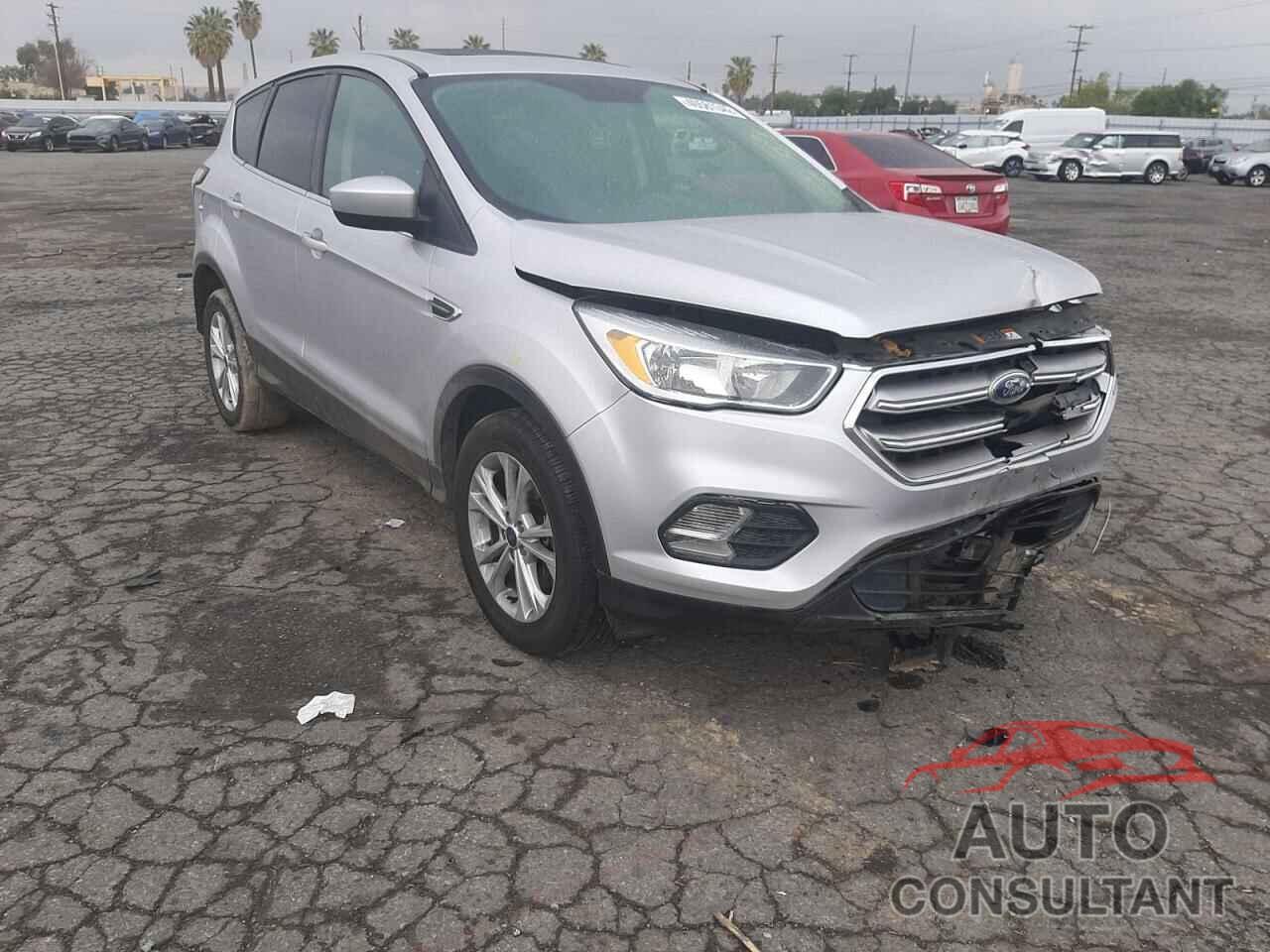 FORD ESCAPE 2017 - 1FMCU9G92HUB67809