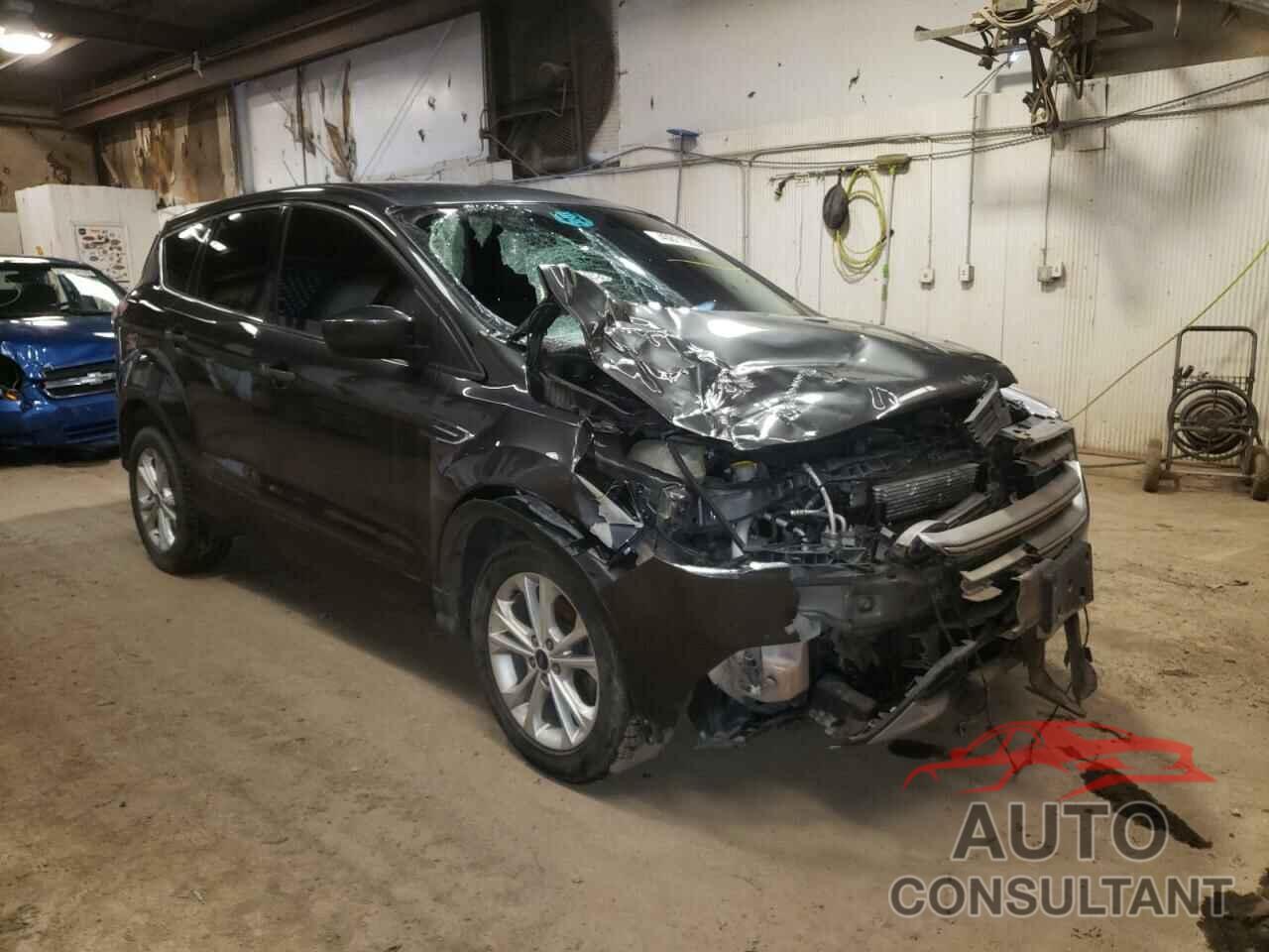 FORD ESCAPE 2017 - 1FMCU0GD1HUC54150