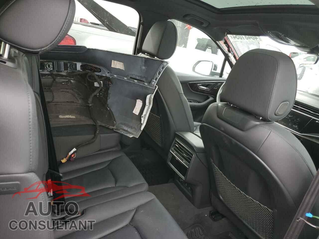 AUDI Q7 2023 - WA1LCBF77PD012051