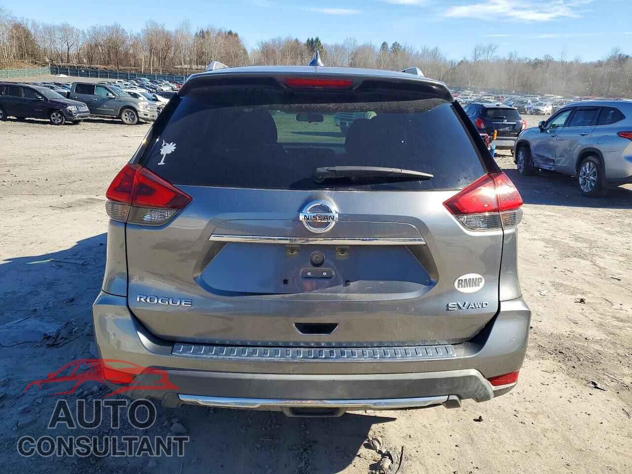 NISSAN ROGUE 2018 - KNMAT2MV8JP542677