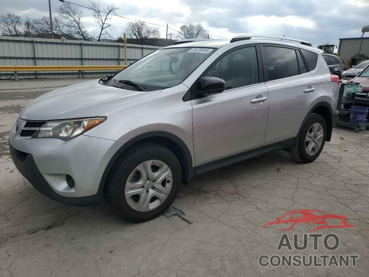 TOYOTA RAV4 2015 - JTMBFREV1FD158221