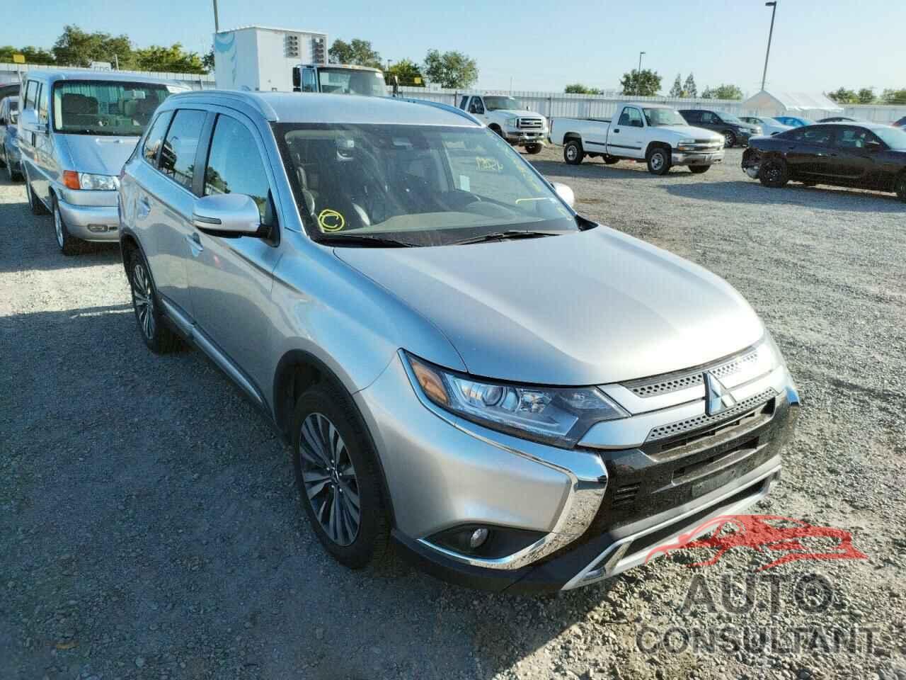MITSUBISHI OUTLANDER 2020 - JA4AZ3A36LZ035561