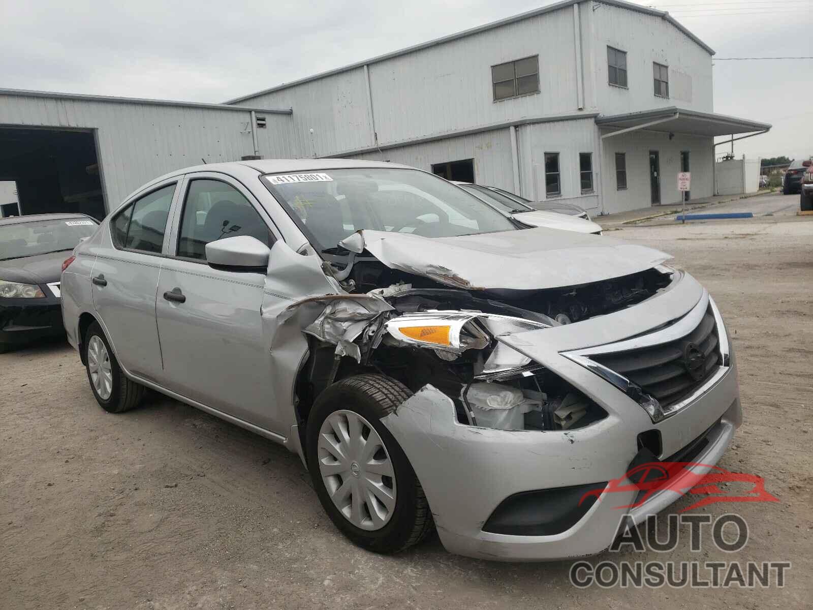 NISSAN VERSA 2017 - 3N1CN7AP1HL848330