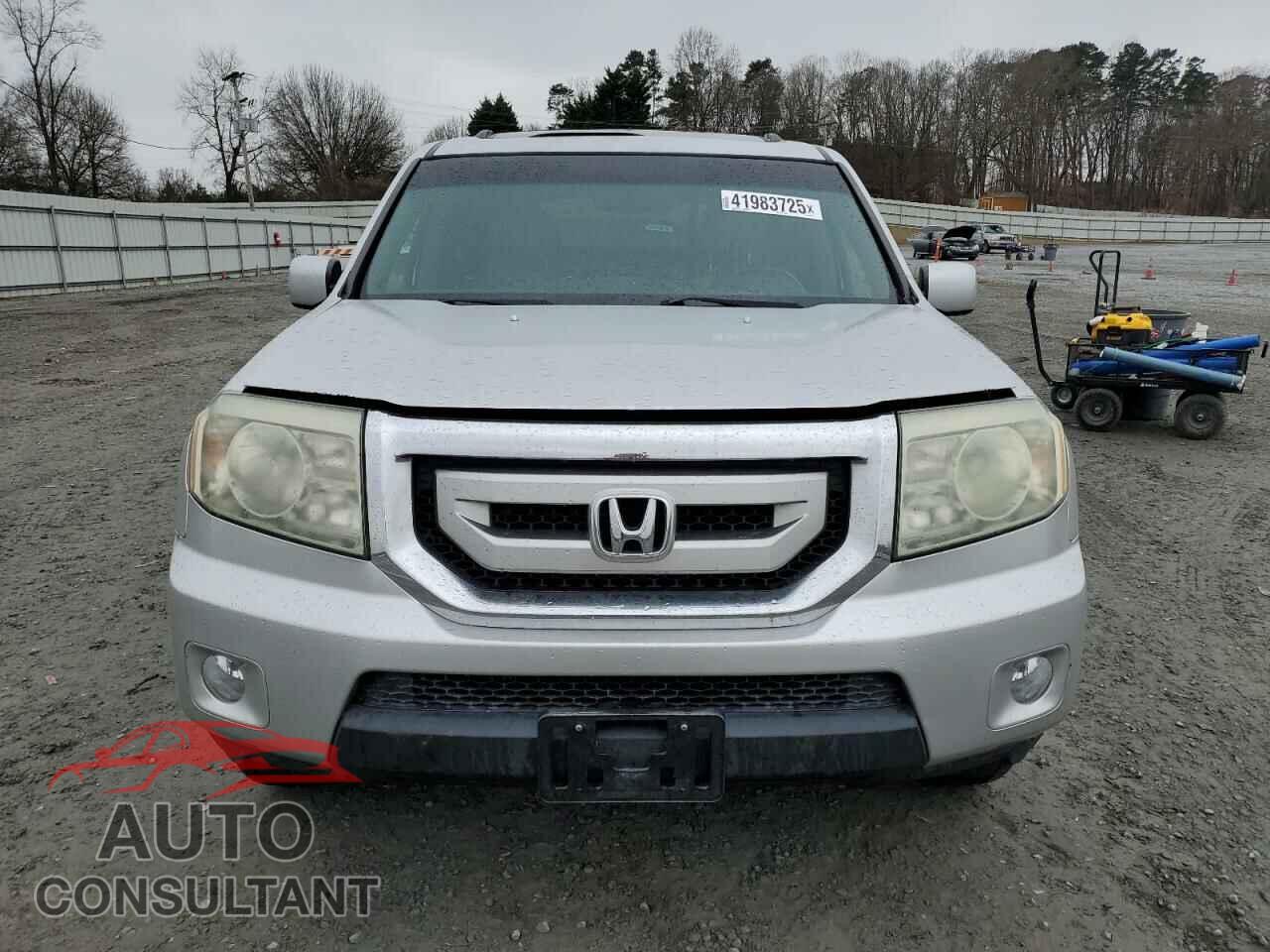 HONDA PILOT 2009 - 5FNYF38519B013843