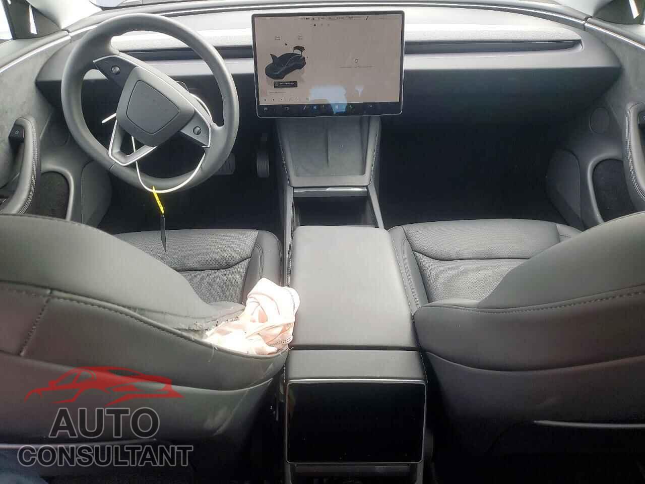 TESLA MODEL 3 2025 - 5YJ3E1EB4SF952003