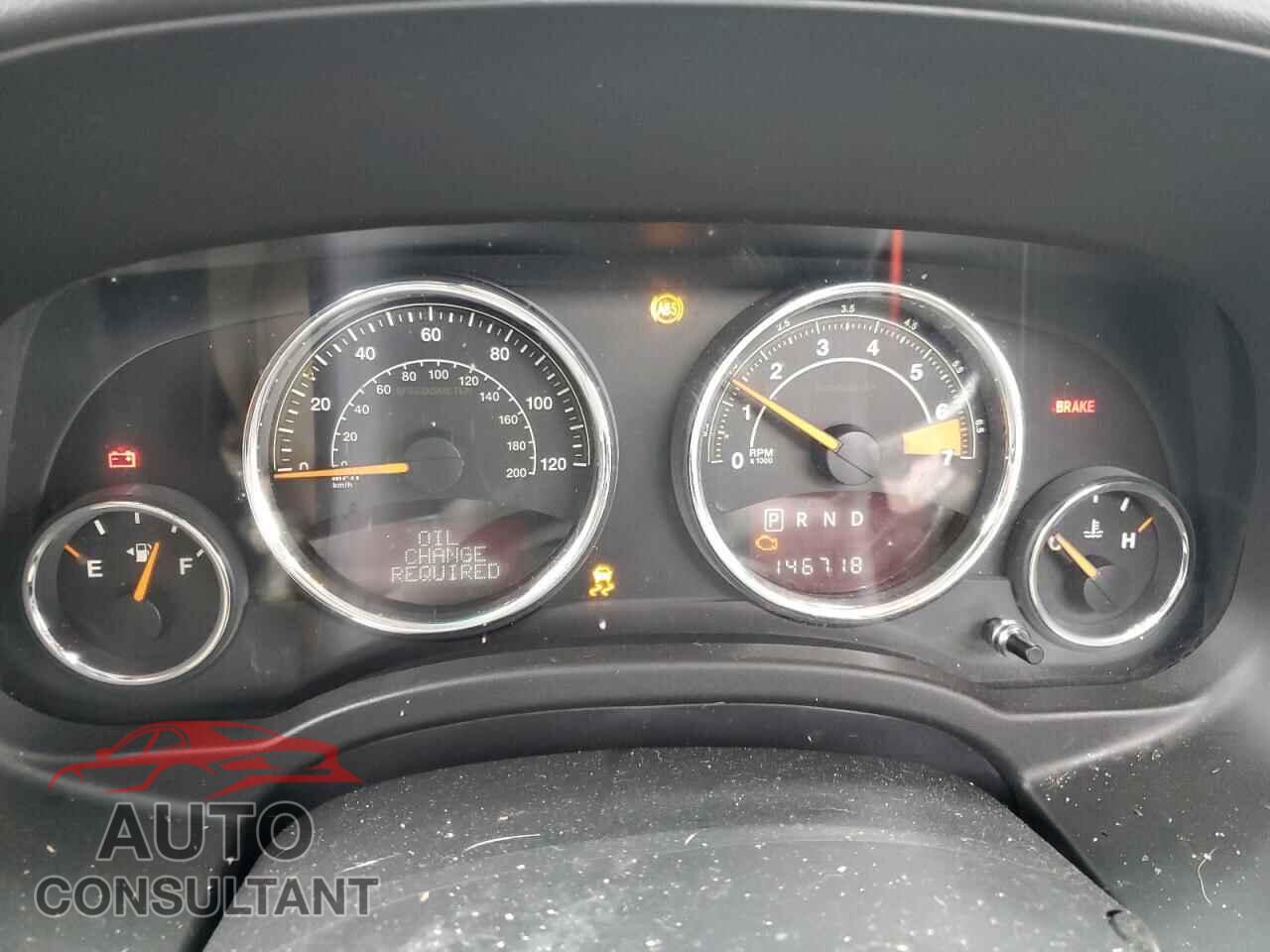 JEEP COMPASS 2015 - 1C4NJCEA8FD305303