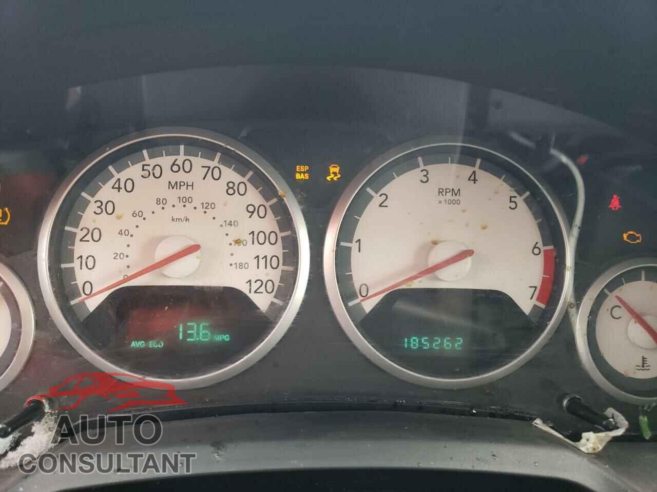DODGE CARAVAN 2010 - 2D4RN5D14AR210118