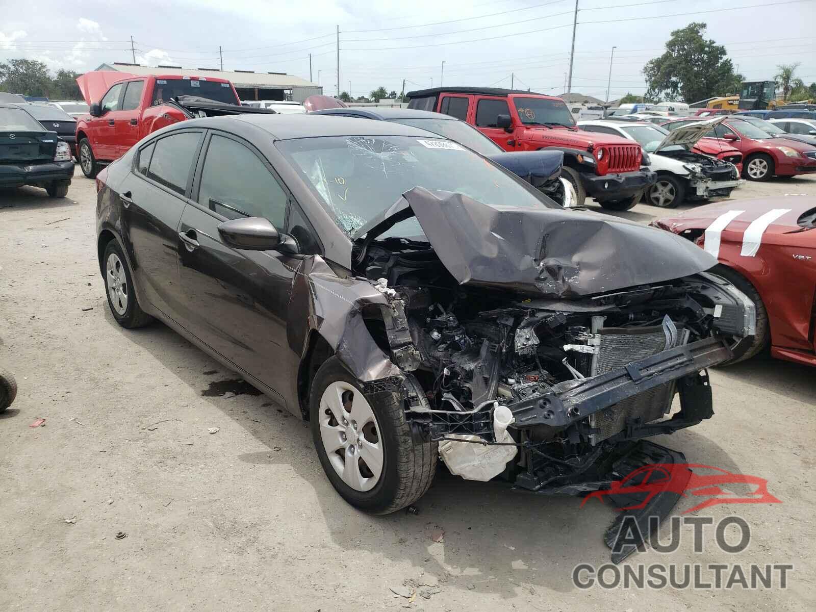 KIA FORTE 2017 - 3KPFK4A7XHE013316
