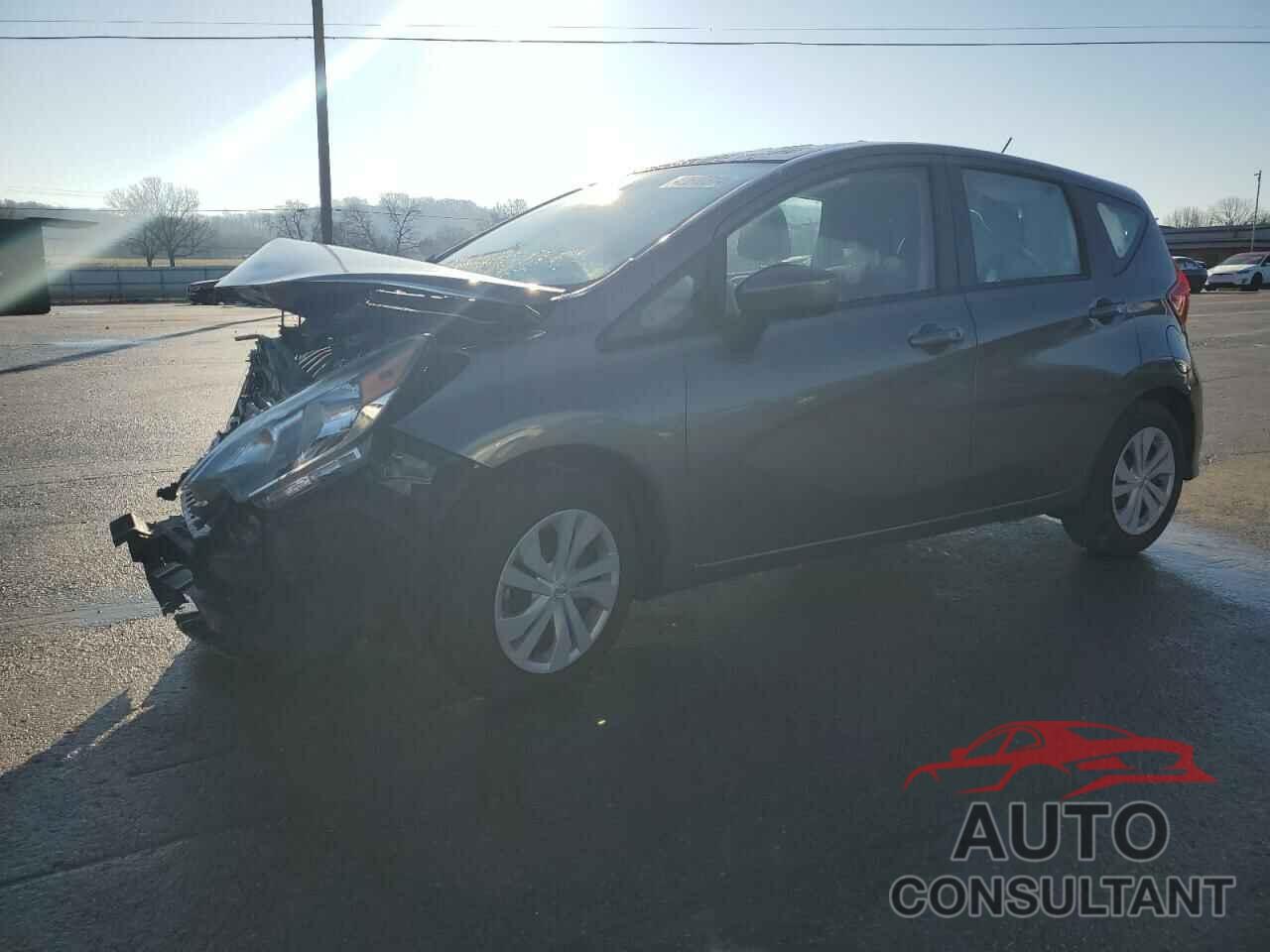 NISSAN VERSA 2018 - 3N1CE2CP9JL355646