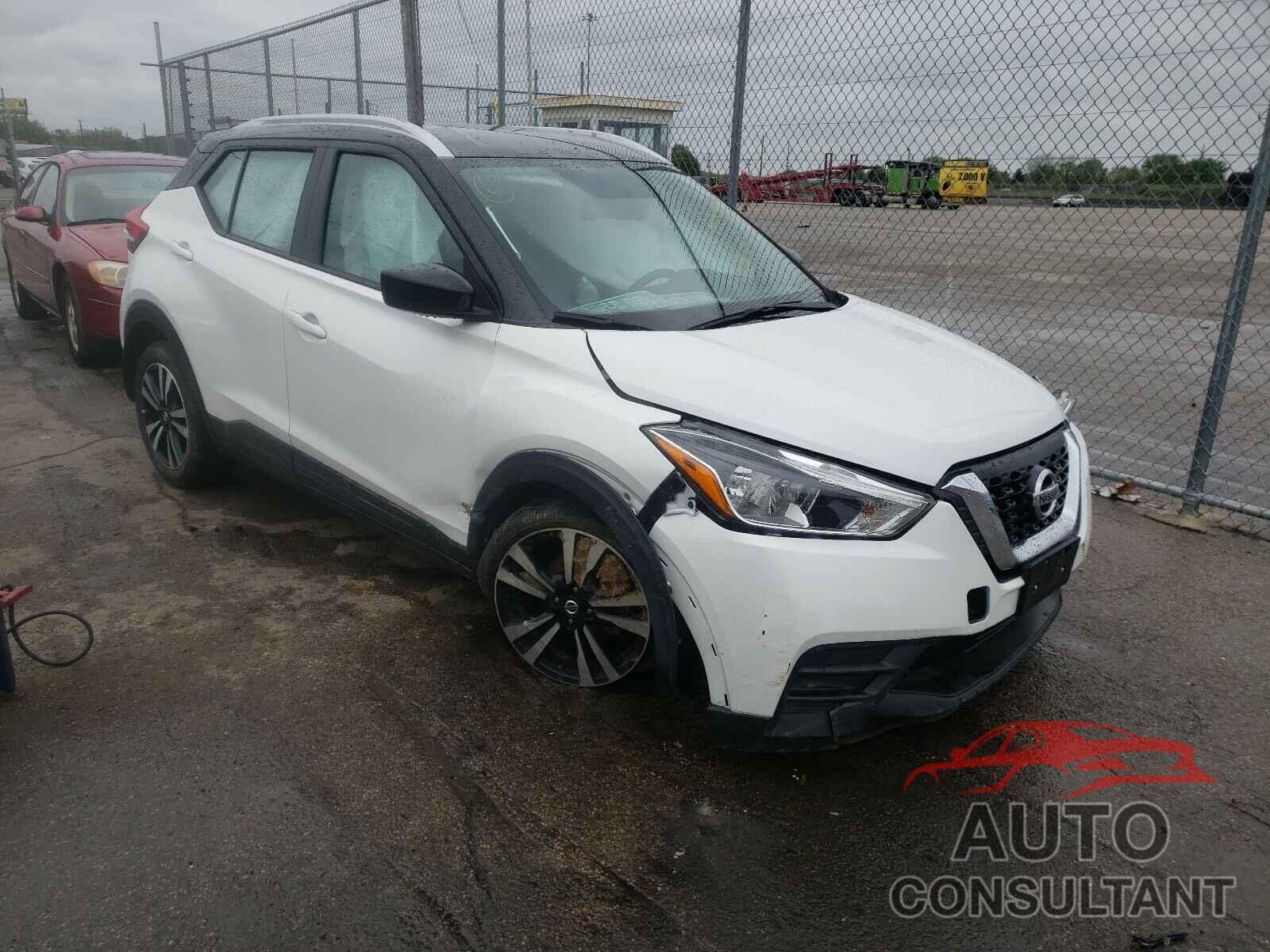 NISSAN KICKS 2019 - 3N1CP5CU6KL542989