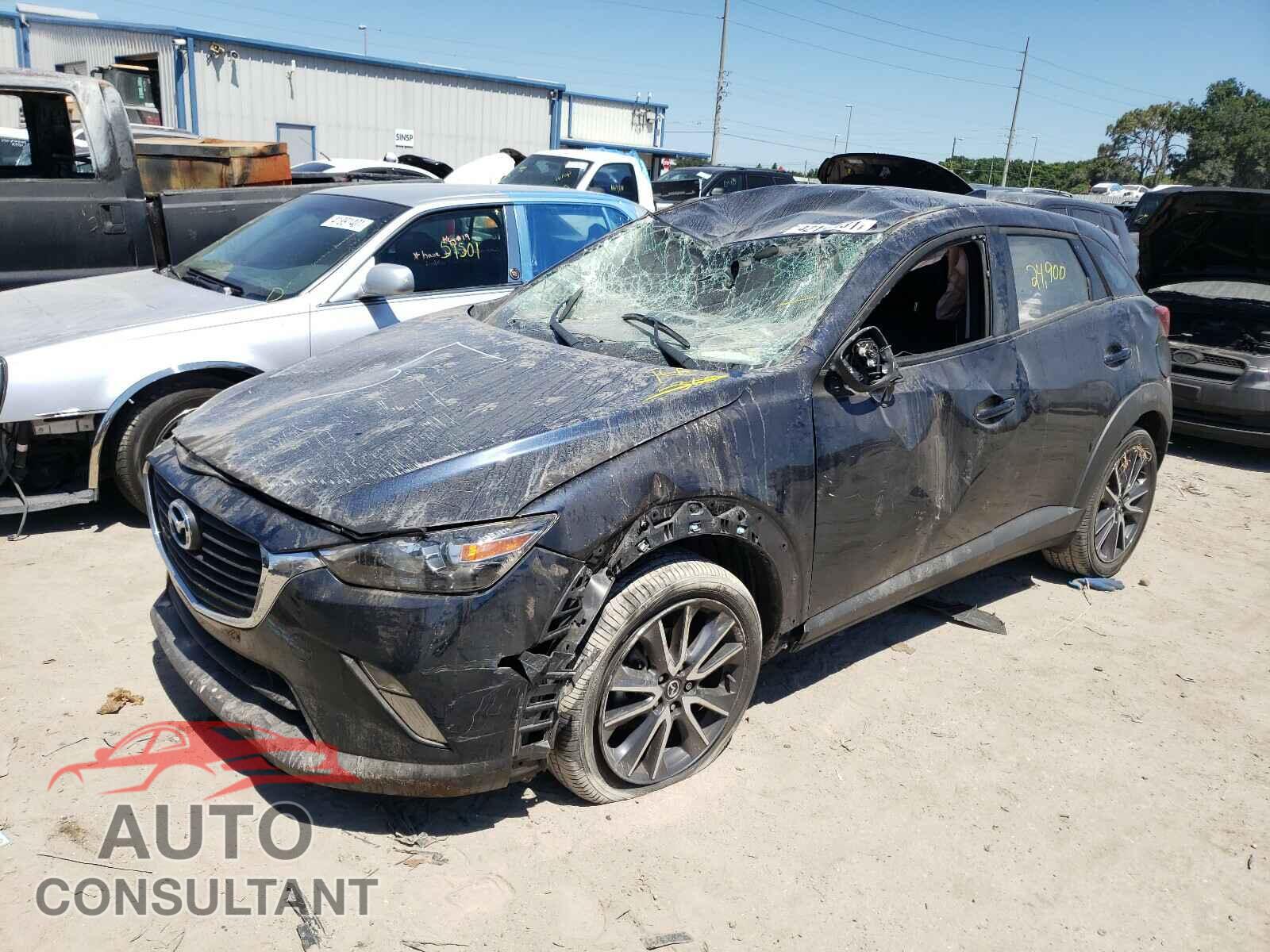 MAZDA CX-3 2018 - JM1DKDC76J0321070