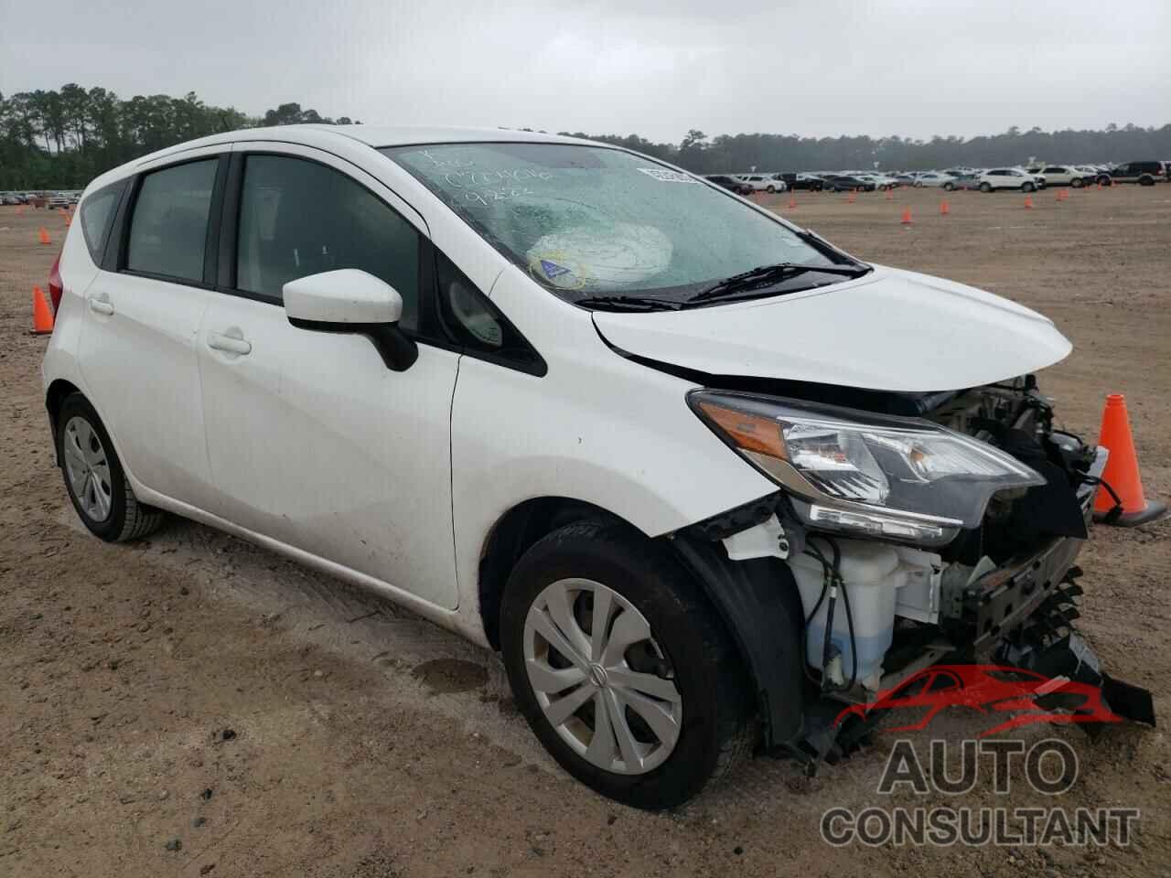 NISSAN VERSA 2017 - 3N1CE2CP8HL368334
