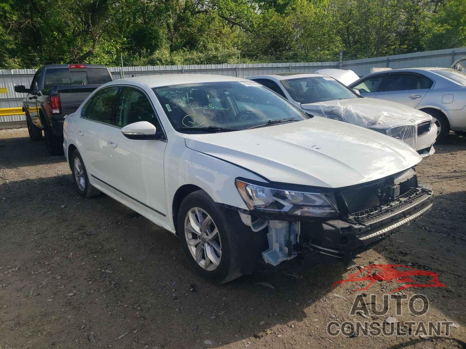 VOLKSWAGEN PASSAT 2017 - 1VWAT7A36HC026669