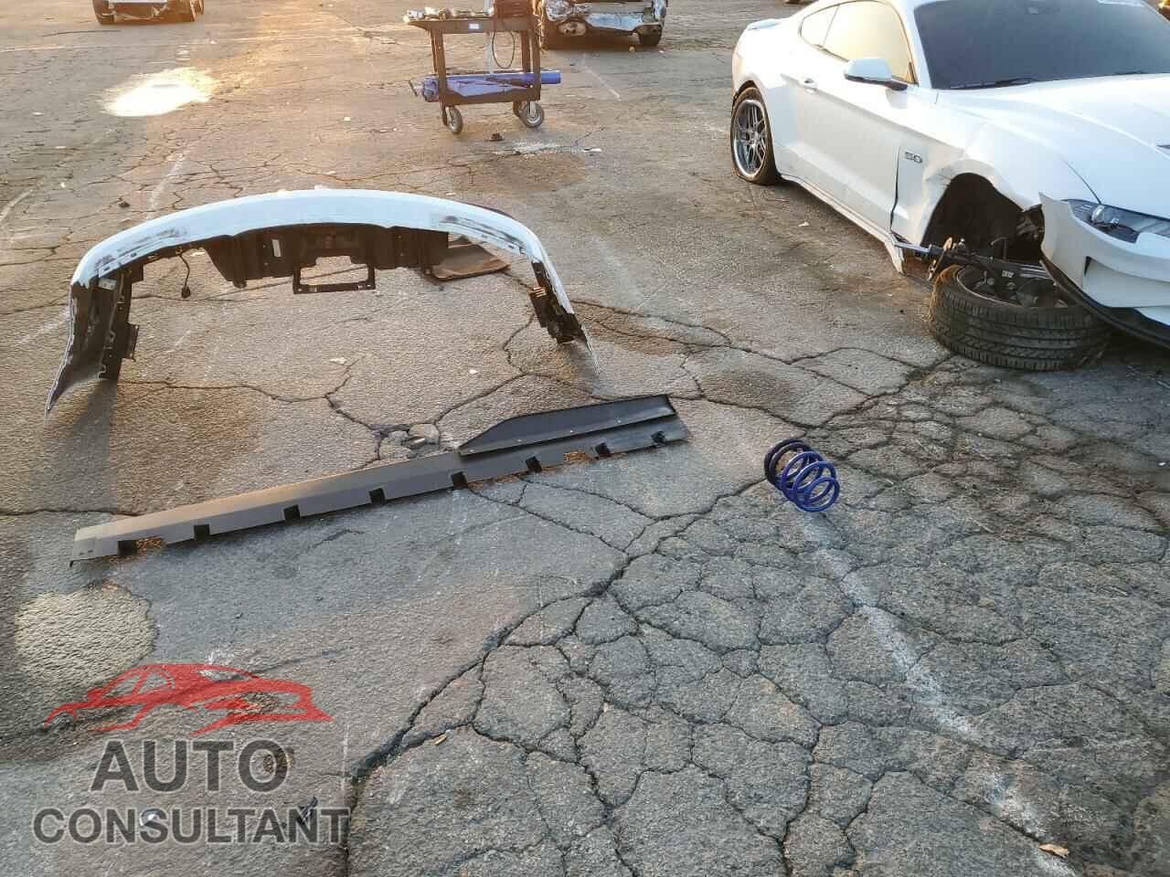 FORD MUSTANG 2022 - 1FA6P8CF2N5149885