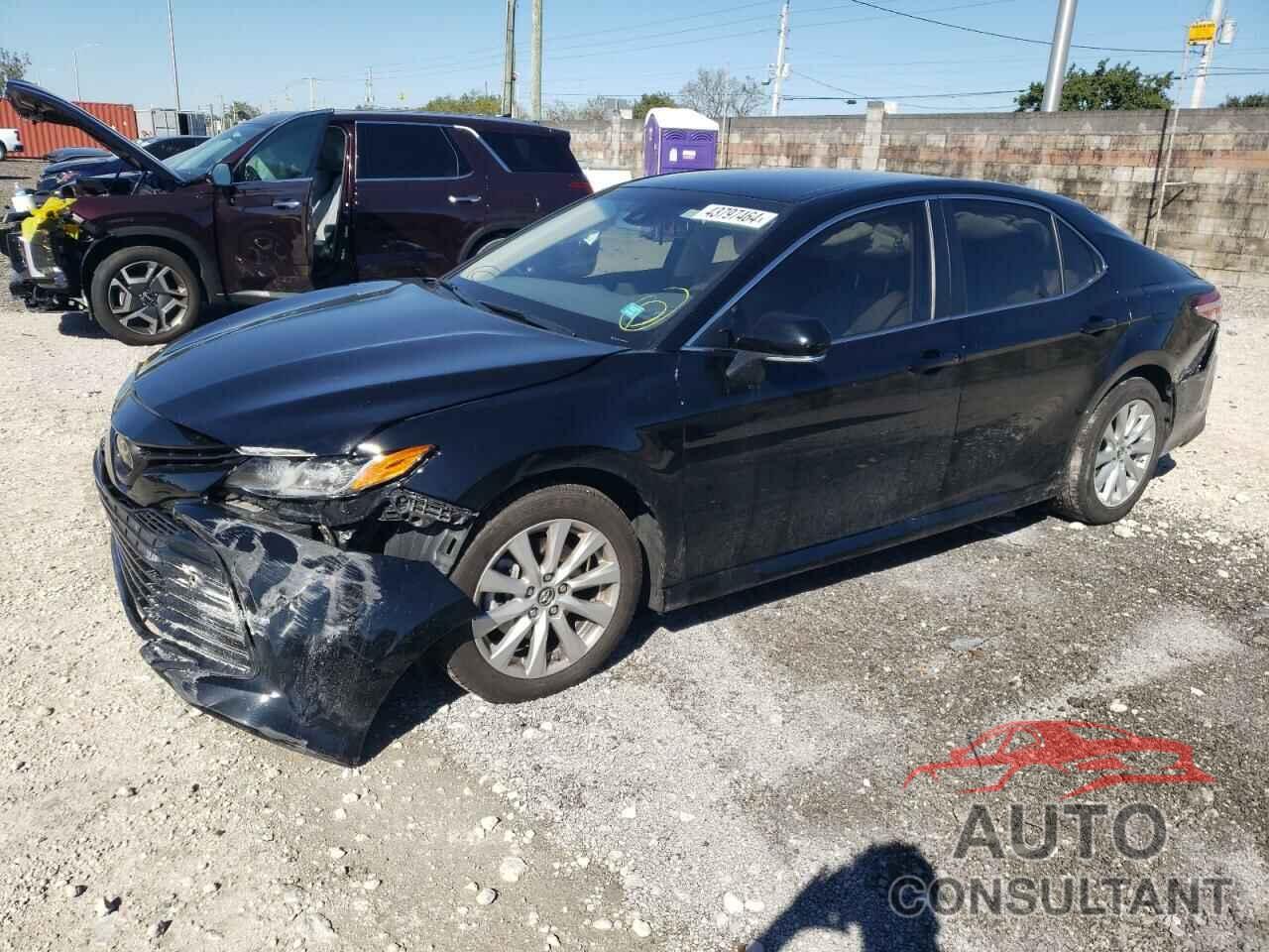 TOYOTA CAMRY 2018 - JTNB11HKXJ3045573