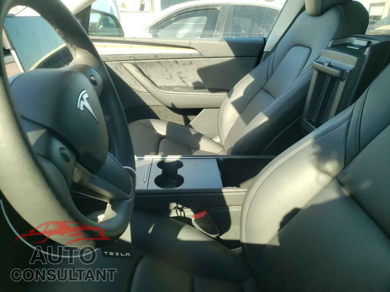 TESLA MODEL Y 2023 - 7SAYGAEE8PF666174