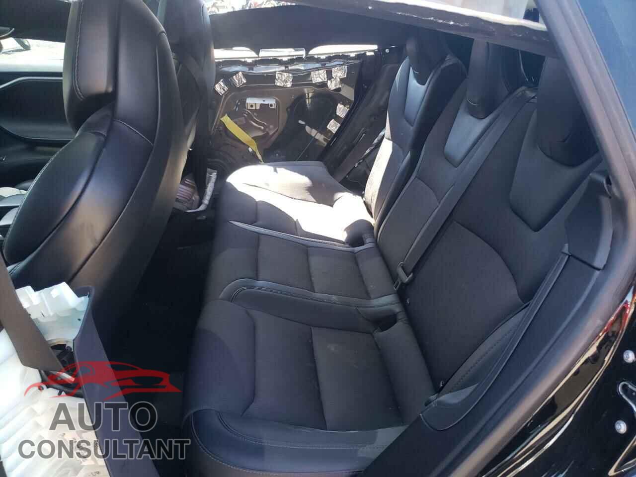 TESLA MODEL S 2018 - 5YJSA1E27JF293534
