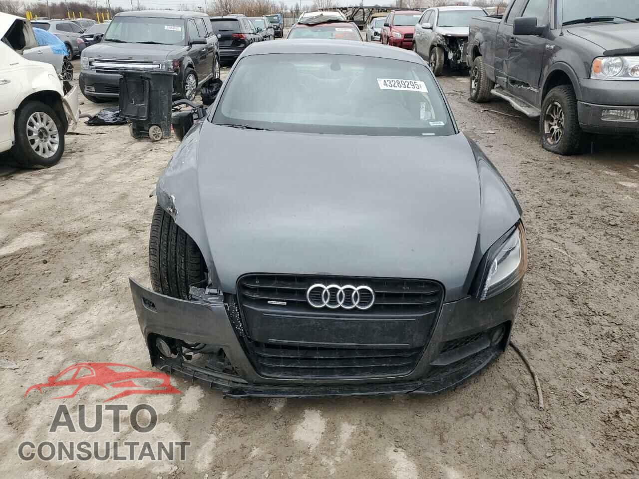 AUDI TT 2014 - TRUBFAFK9E1009552