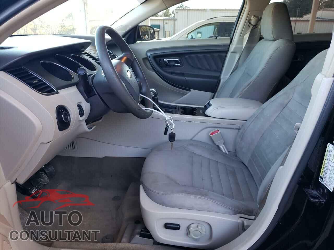FORD TAURUS 2012 - 1FAHP2DW2CG113085