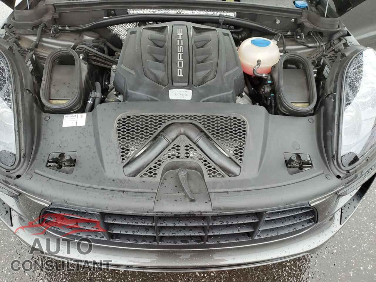 PORSCHE MACAN 2018 - WP1AG2A51JLB64877