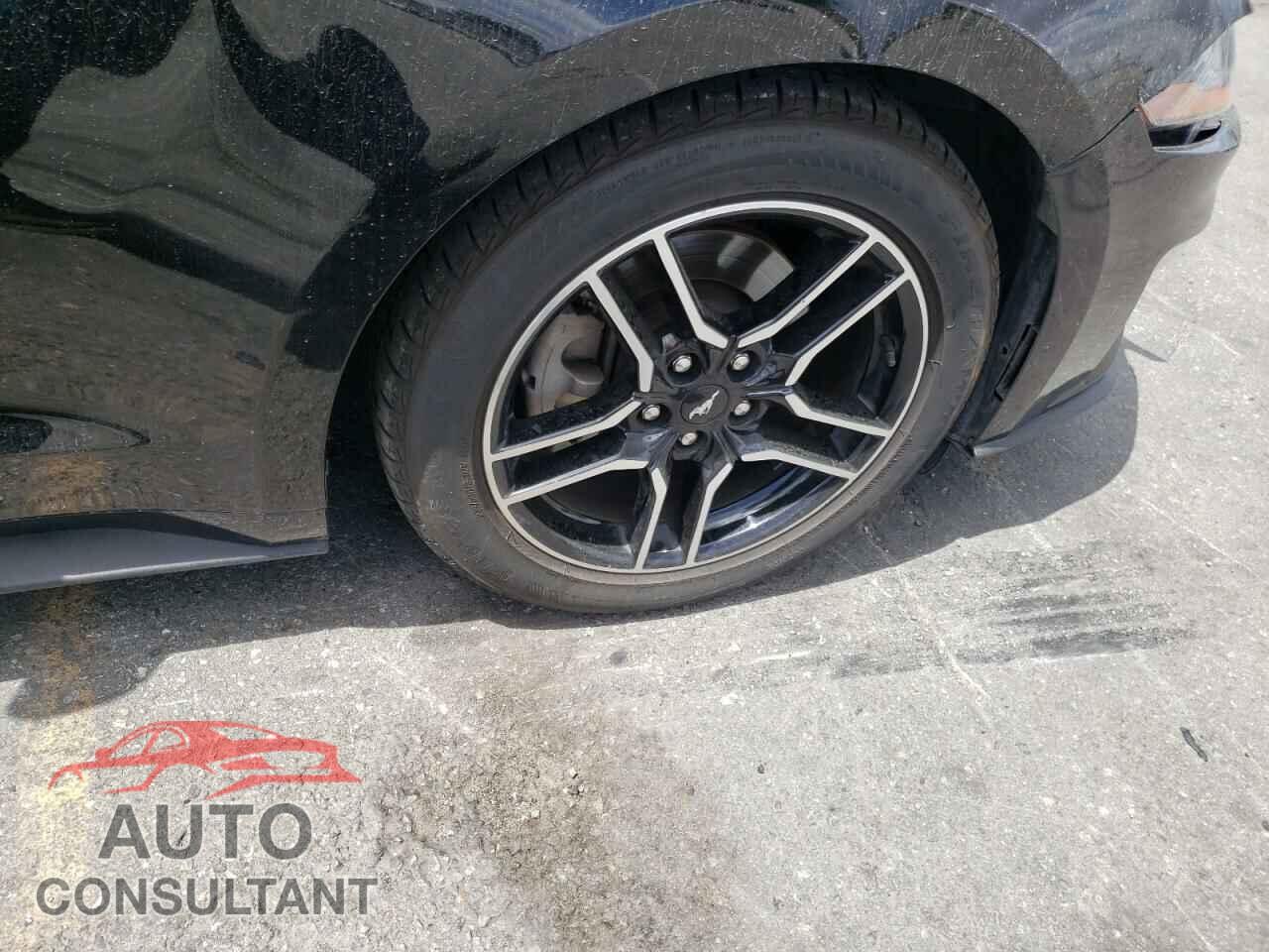 FORD MUSTANG 2020 - 1FATP8UH8L5112307