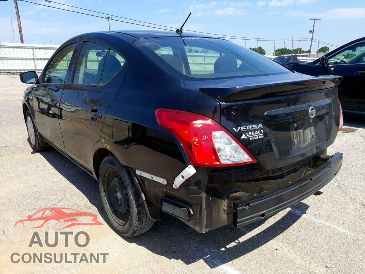 NISSAN VERSA 2017 - 3N1CN7AP3HL898727
