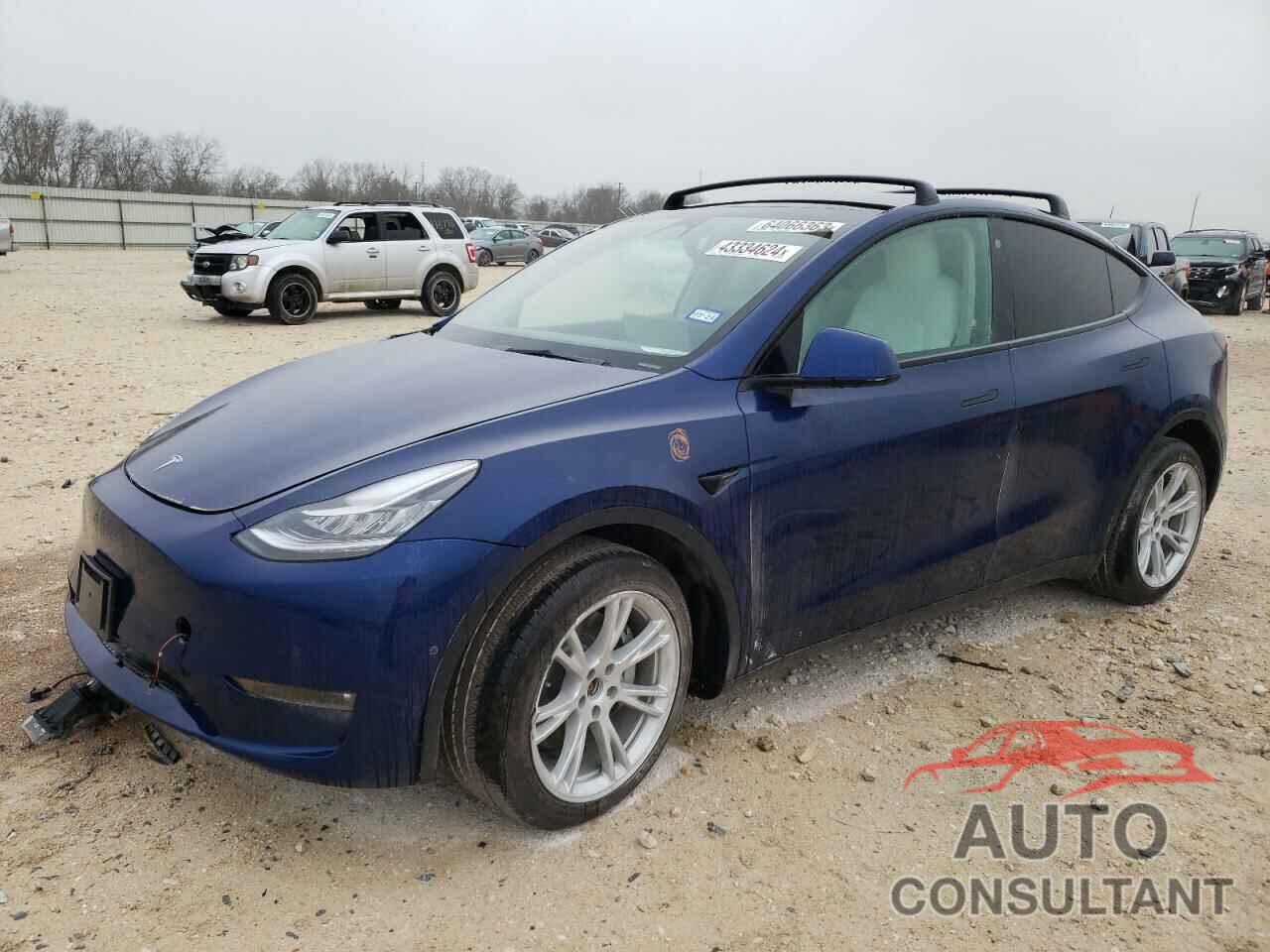 TESLA MODEL Y 2022 - 7SAYGAEE2NF425112