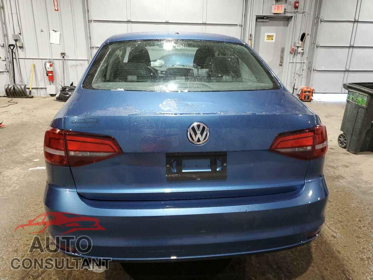 VOLKSWAGEN JETTA 2017 - 3VW2B7AJ3HM227367