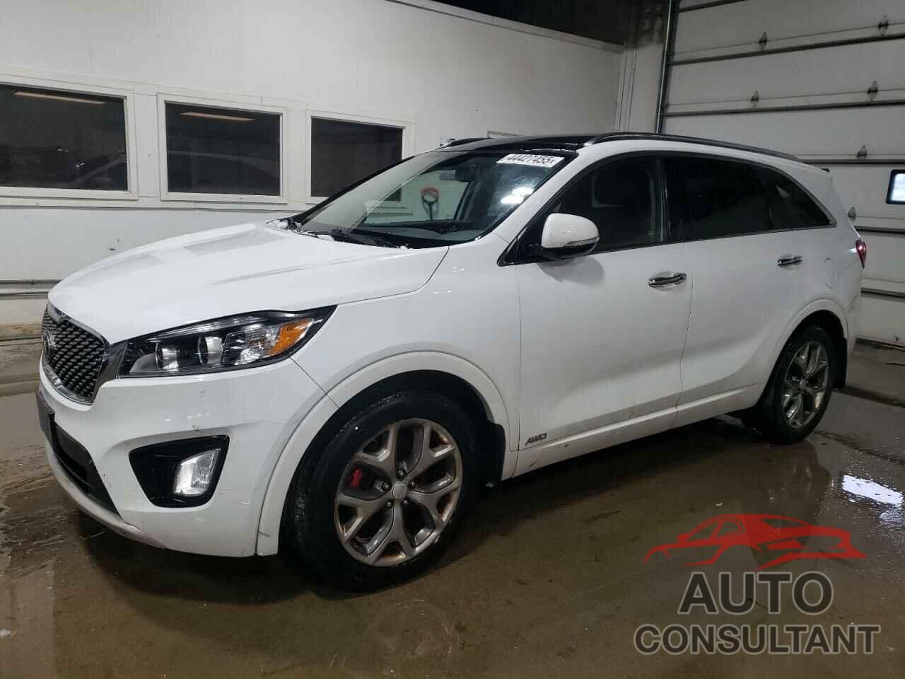 KIA SORENTO 2018 - 5XYPKDA52JG385227