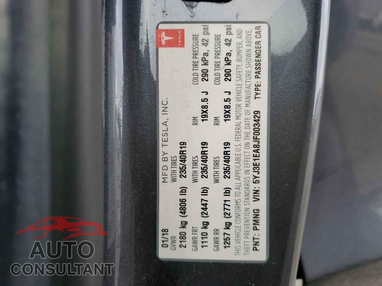 TESLA MODEL 3 2018 - 5YJ3E1EA8JF003429