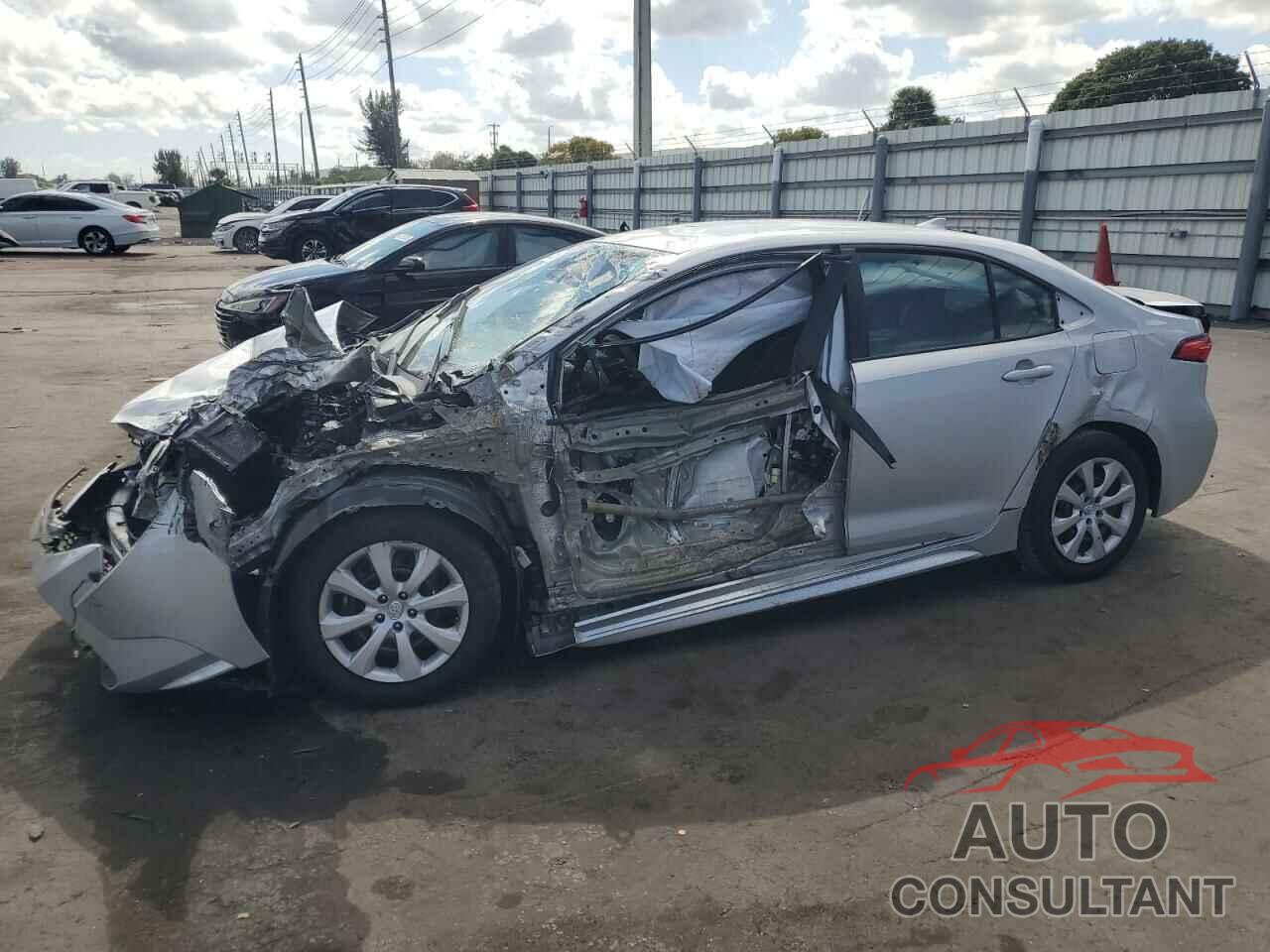 TOYOTA COROLLA 2021 - 5YFEPMAE6MP192376