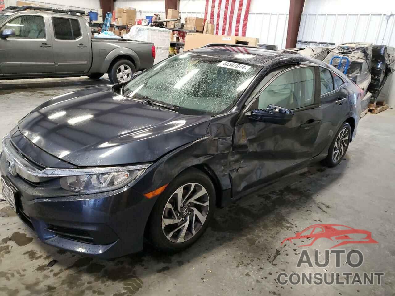 HONDA CIVIC 2018 - 2HGFC2F72JH501648