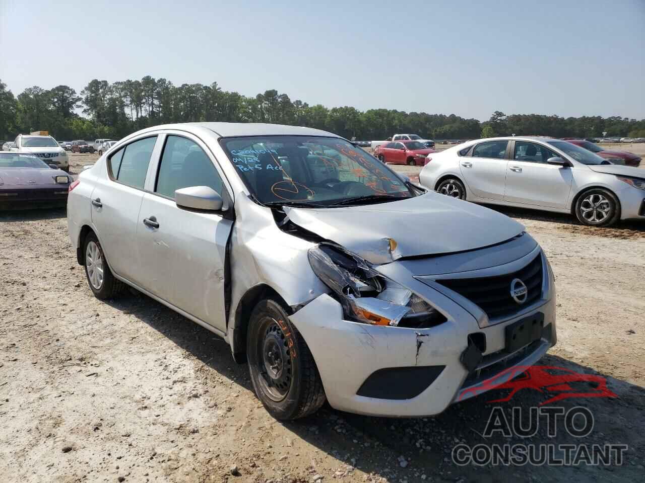 NISSAN VERSA 2017 - 3N1CN7APXHL861738
